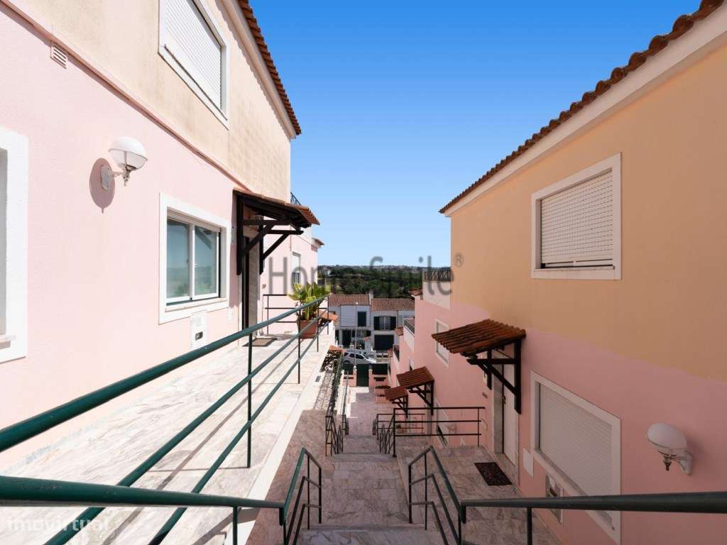 T3+1 COM 2 TERRAÇOS. ANEXO COM PISCINA-41