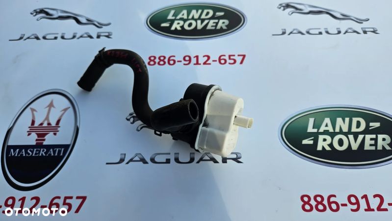 Jaguar XJ 351 LIFT 2015- czujnik ciśnienia paliwa w zbiorniku paliwa 0261222022 BOSCH - 1