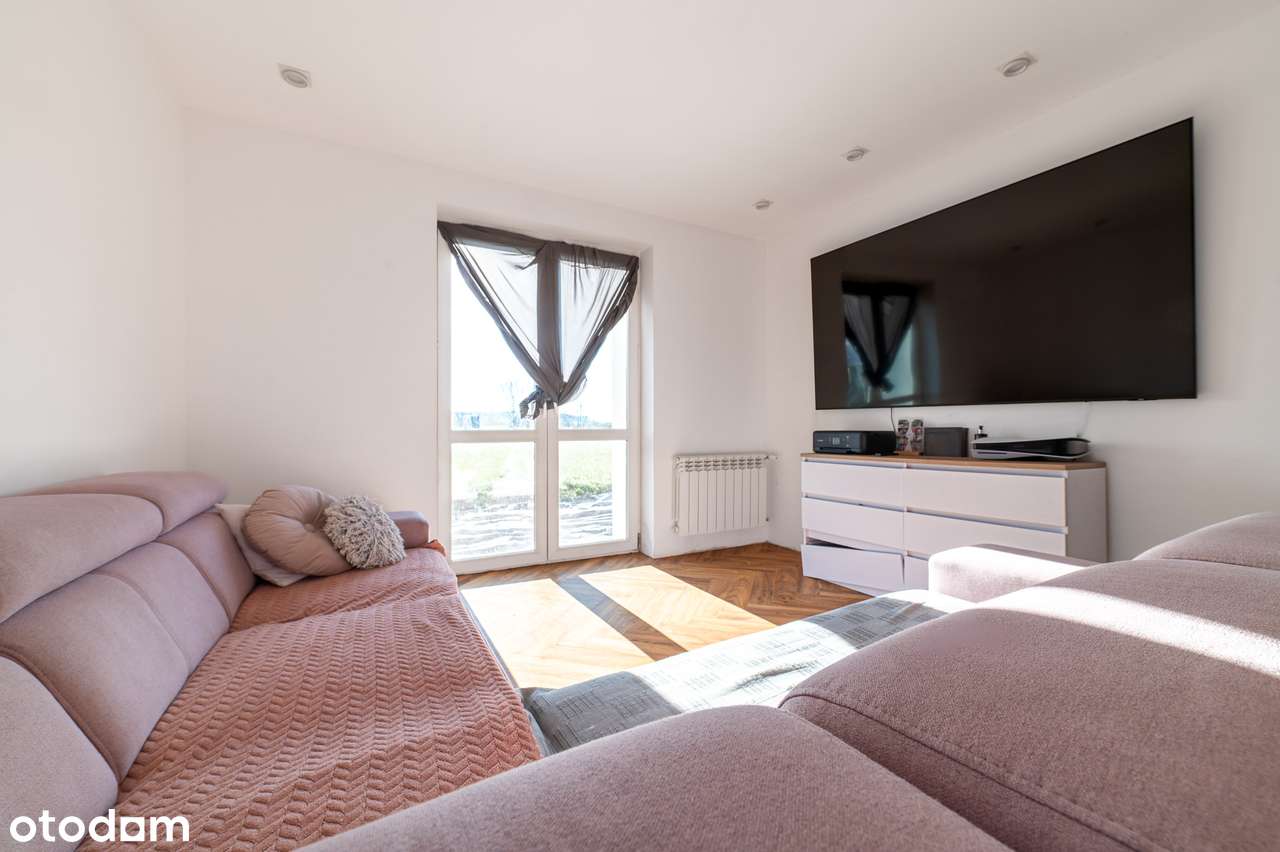 Dom po częściowym remoncie z obszernym zapleczem gospodarczym. - Pełny obrazek: 4/10