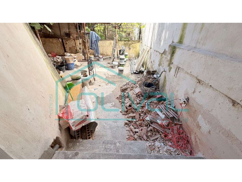 Centro de ALverca T2+1 +Terraço Remodelado-21