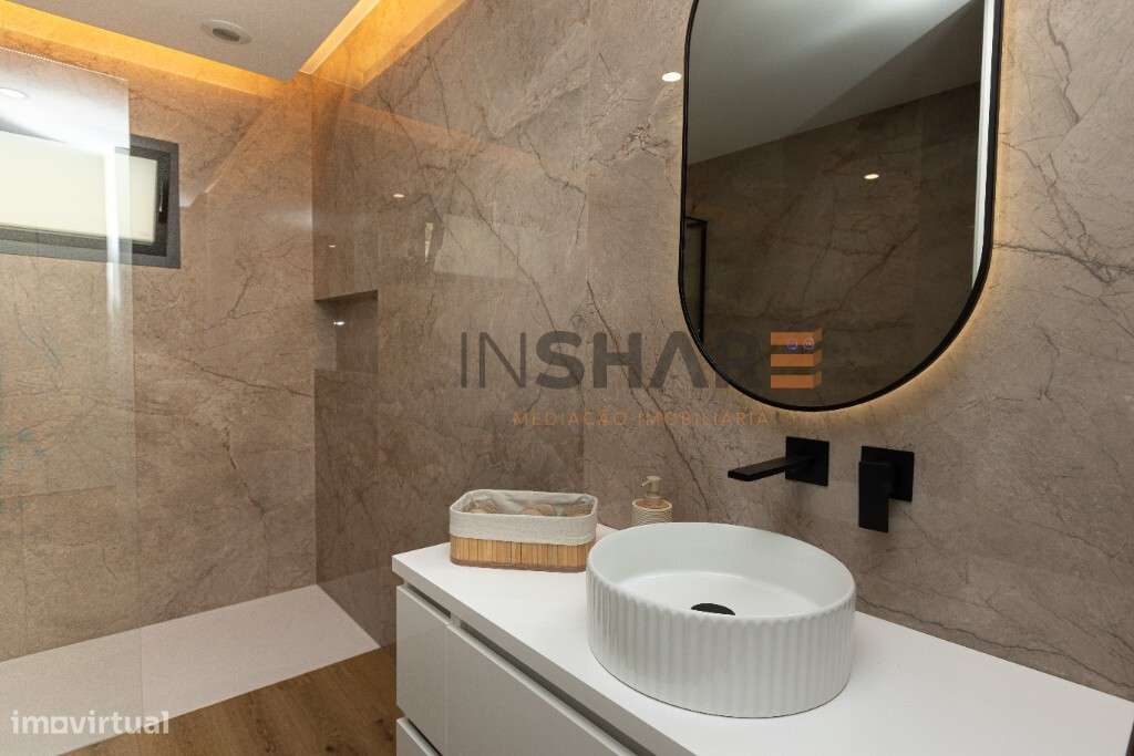 Moradia Individual T4 - Nevogilde - Vila Verde - Braga-30