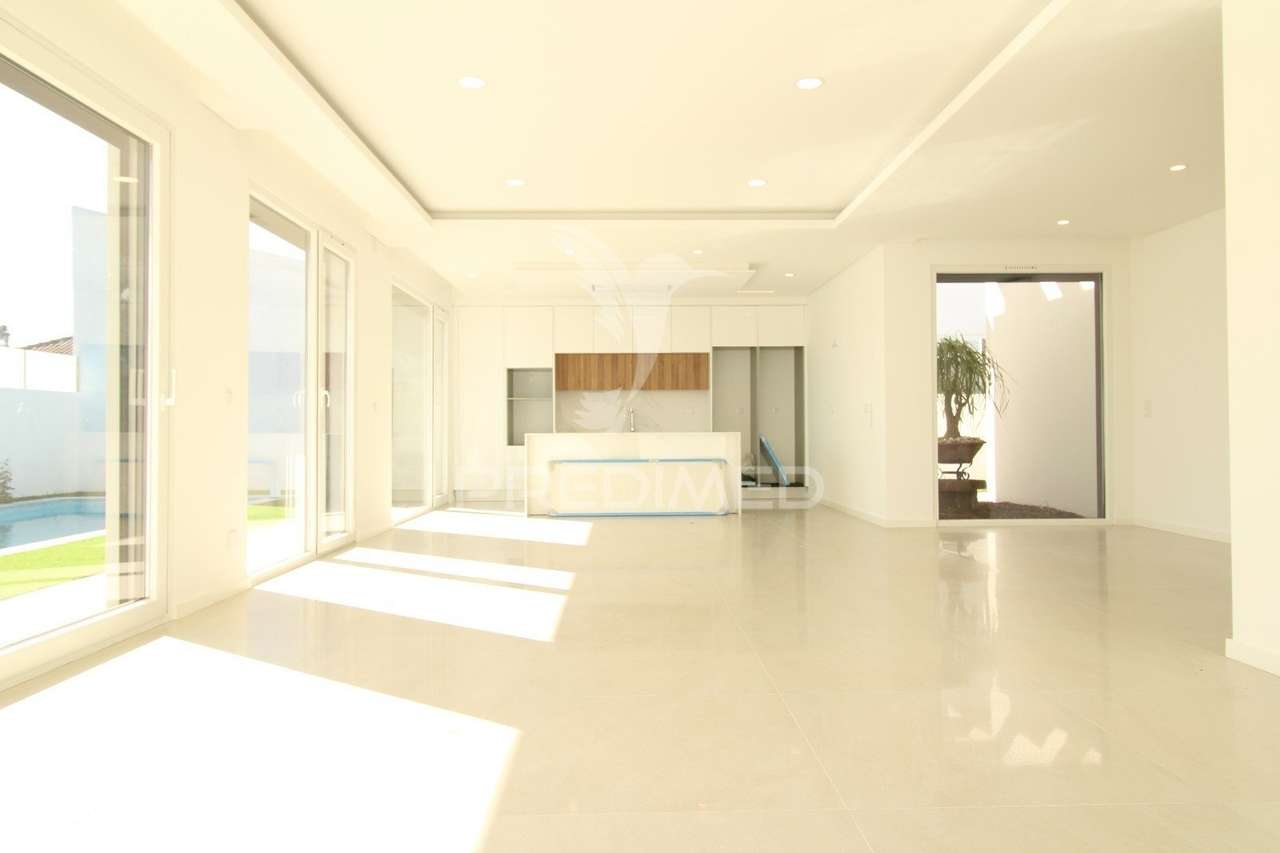 Moradia T4 Térrea, Brejos de Azeitão - Grande imagem: 4/30