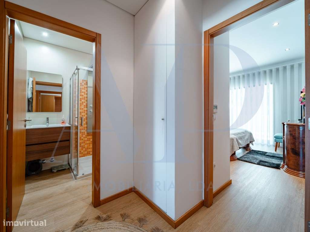 Apartamento T2 Premium com terraço, varanda e garagem fechada - jun...-12