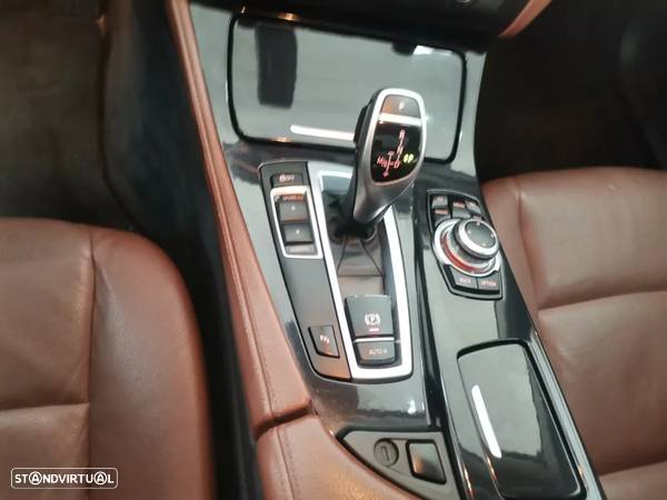 BMW 520 d Touring Aut. Special Edition - 16