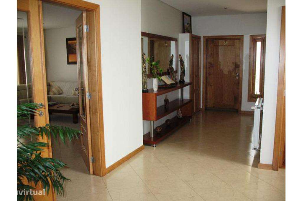 excelente moradia t4 - Amorosa chafe - viana. - Grande imagem: 4/8