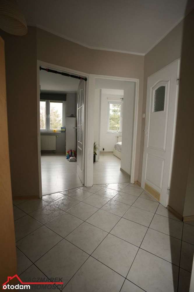 Na sprzedaż 3-pokojowe mieszkanie z dużą loggią --12