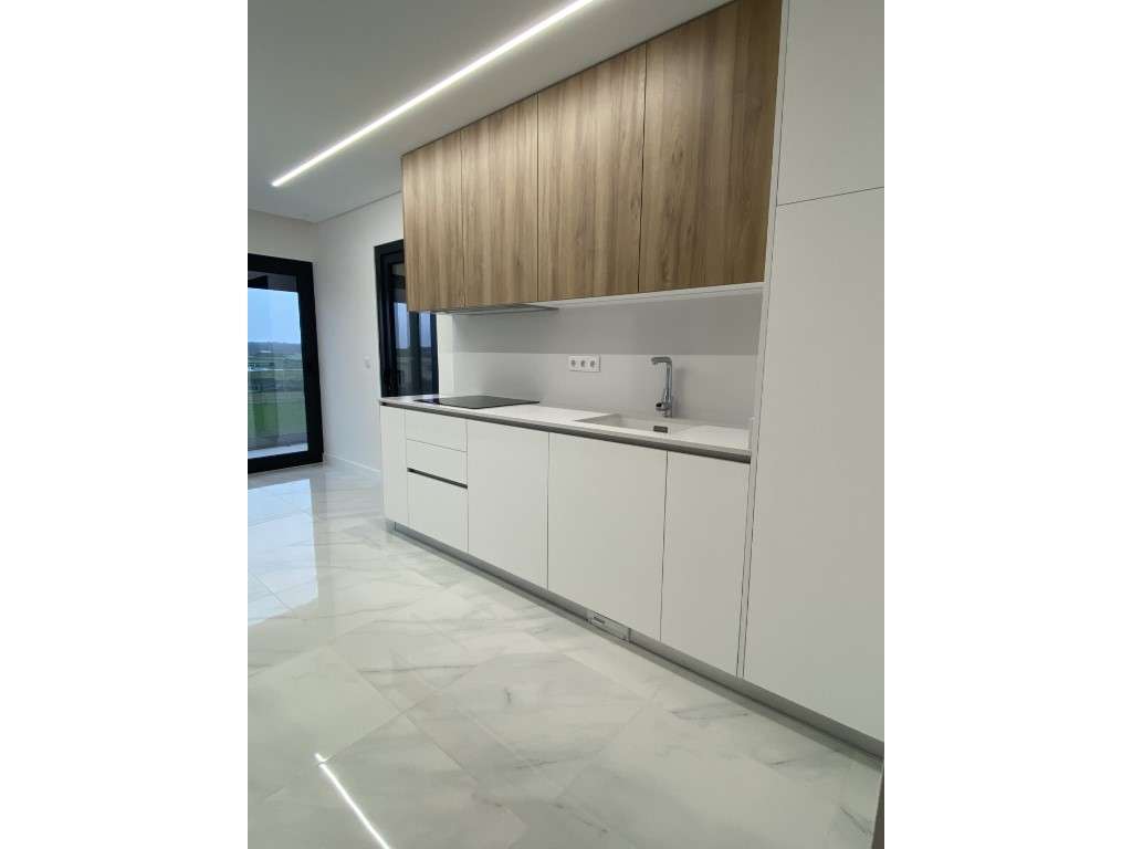 Apartamento de Luxo T3 novo em Montijo-0