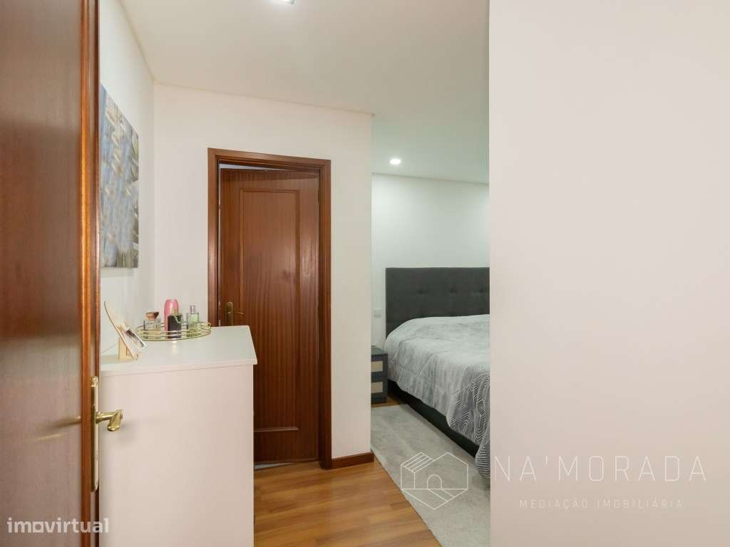 Apartamento T2 renovado, vendido totalmente mobilado e equipado em ...-17