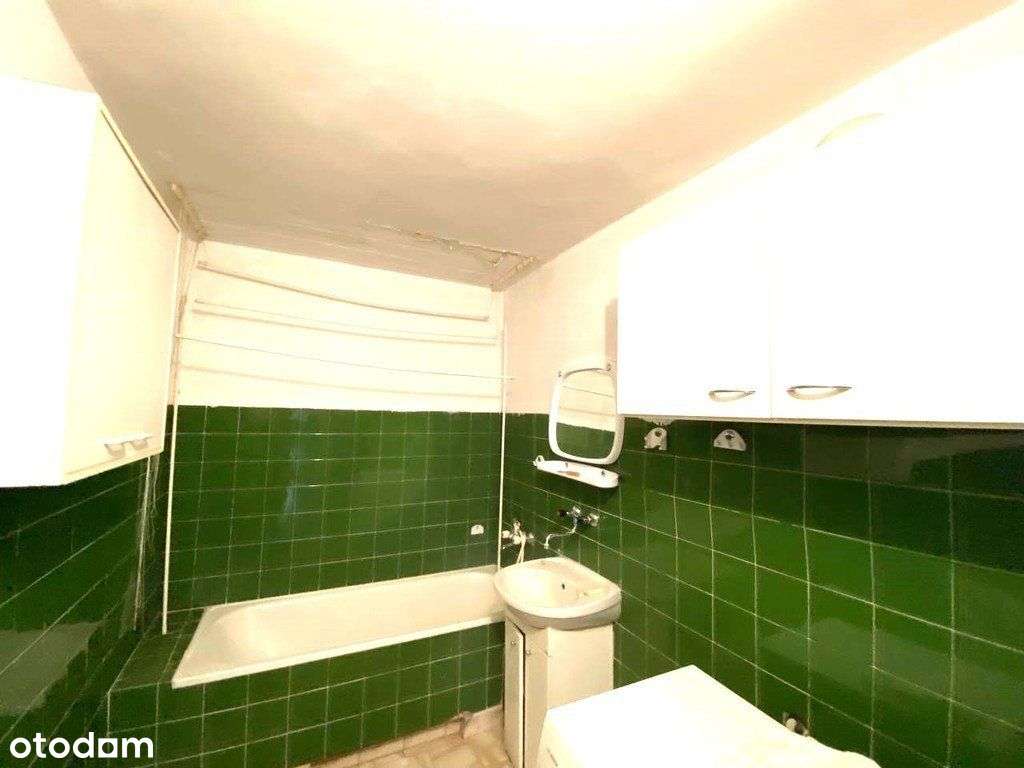 4 pokoje/ Czwartek/ Szkolna-12