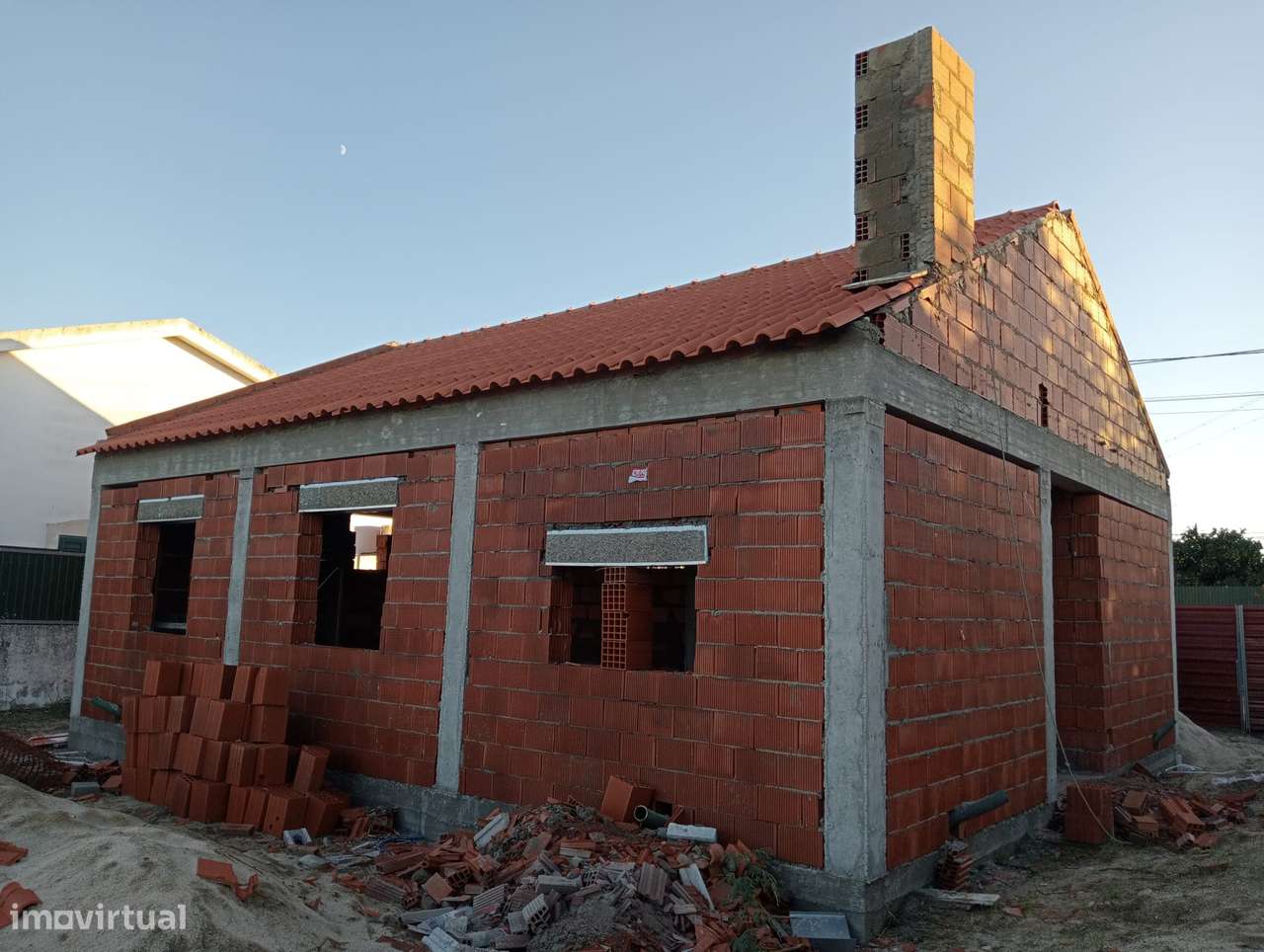 Moradia nova em Salvaterra de Magos.-27