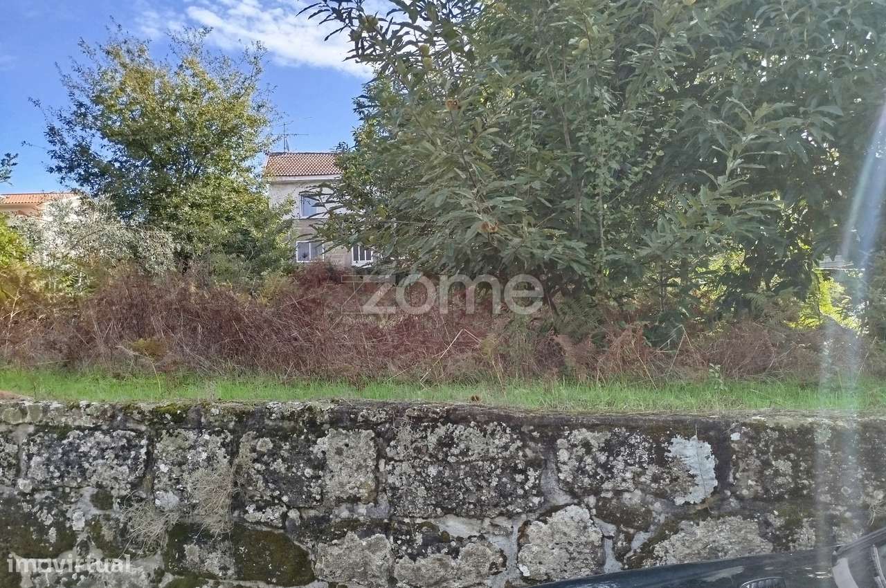 Lote para Construção com Localização Privilegiada e Serviços ao Red... - Grande imagem: 5/29