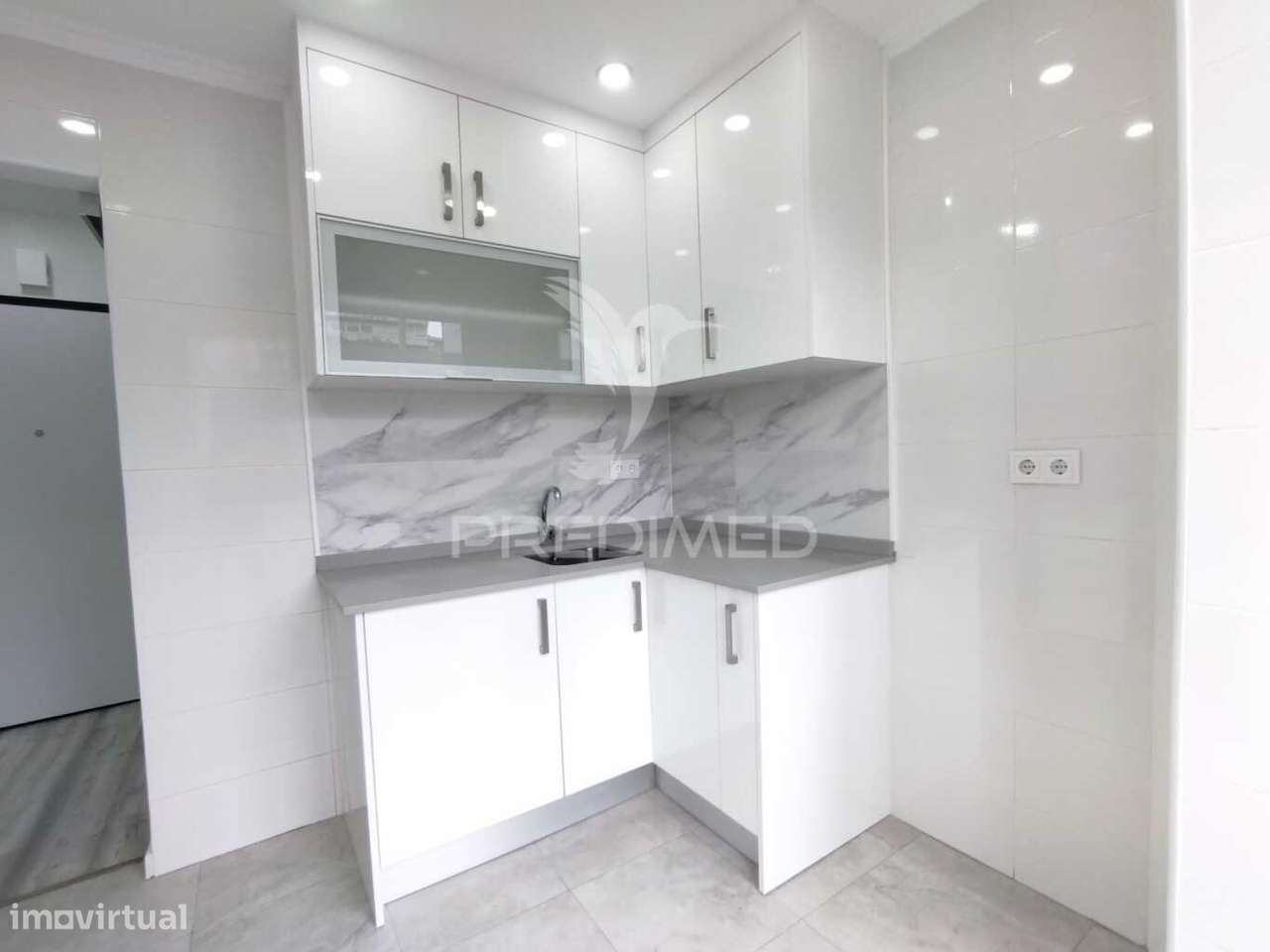 Apartamento Totalmente Remodelado T1 Arroios Lisboa - Grande imagem: 3/40