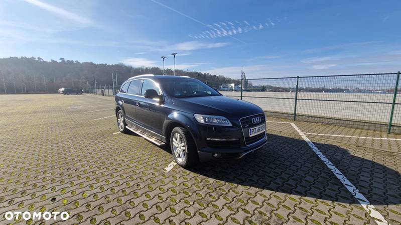 Audi Q7 3.0 TDI Quattro Tiptronic - 27