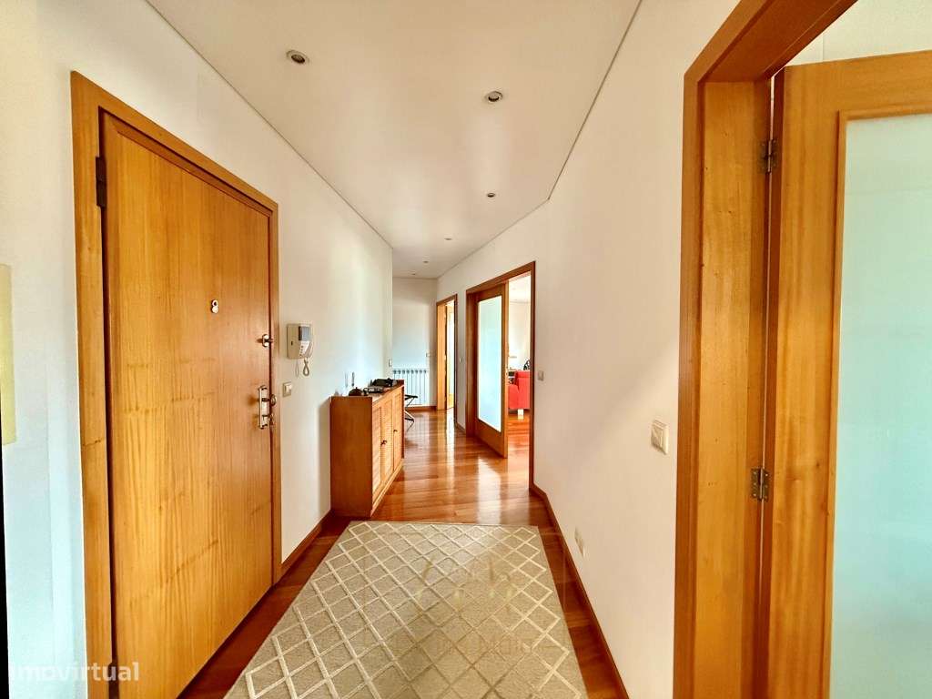 T4 no último piso em Montgeron - Póvoa de Varzim (2 apartamentos un... - Grande imagem: 4/31