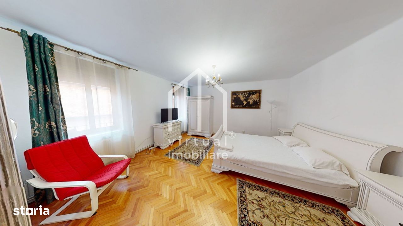 Apartament cu 3 camere, 80 mp utili + balcon| zona Ultracentral.