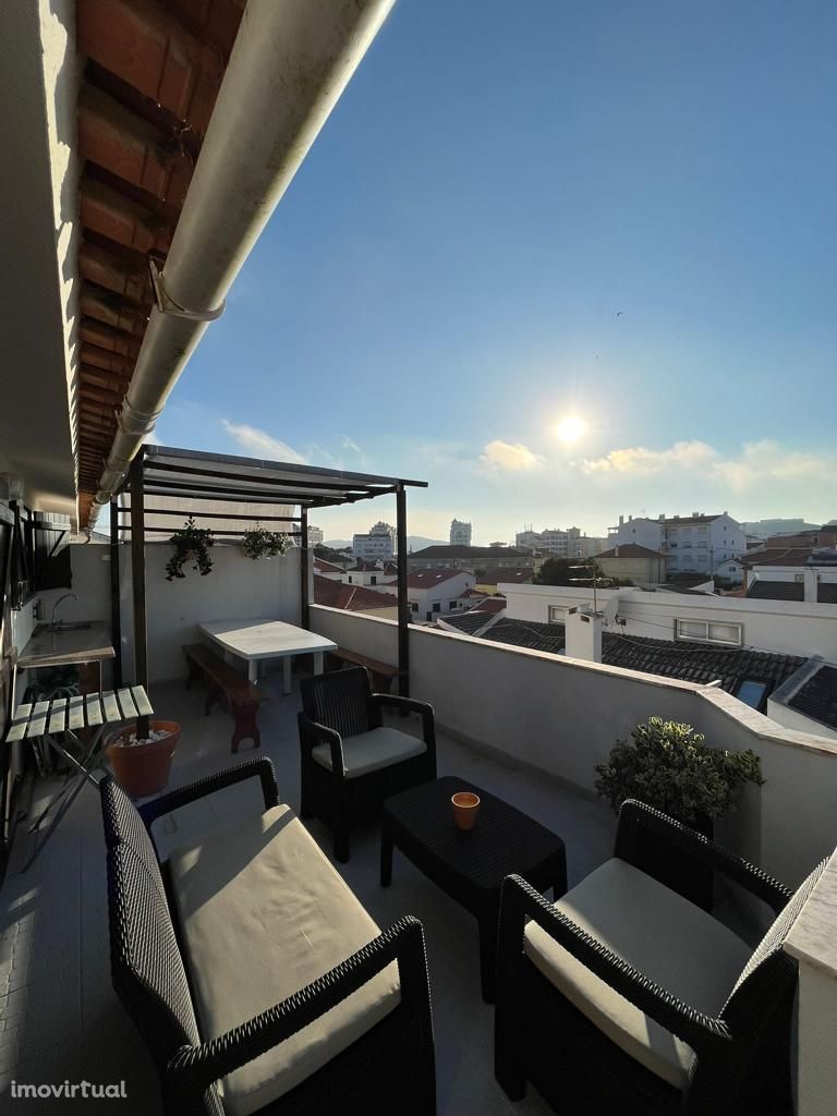 Apartamento T2 férias - WIFI - 10 minutos praia São Martinho do Porto