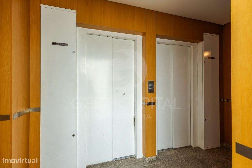 T2 com lugar de garagem no centro do Marco de Canaveses-18