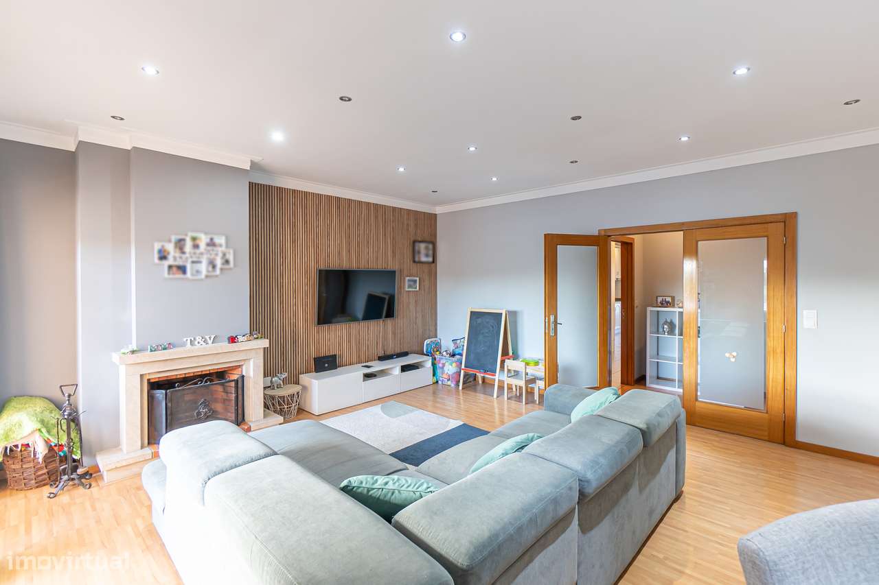 Apartamento T3 em Grijó-3