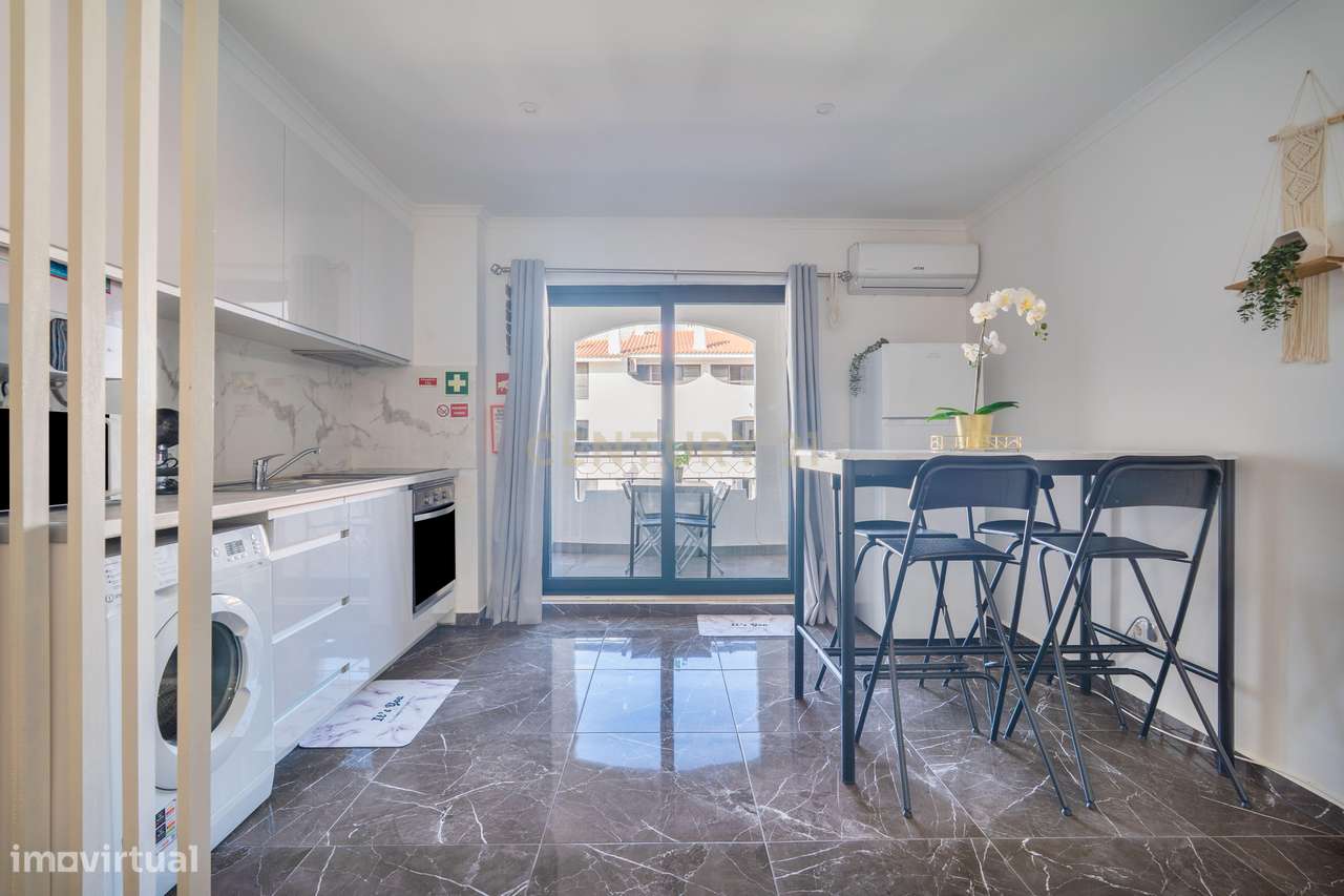Apartamento T0 remodelado – Rua da Oura, Albufeira - Grande imagem: 4/17
