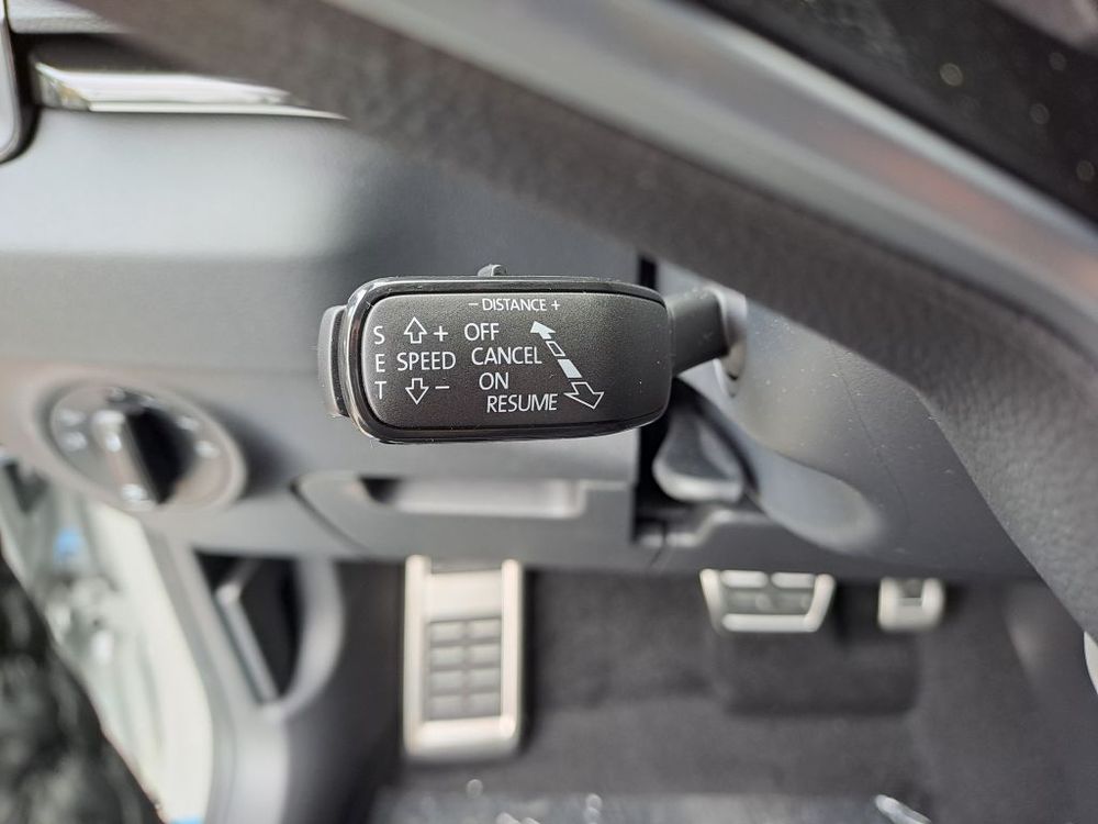 SKODA KAROQ 2.0 TSI 190KM DSG 4x4 SPORTLINE, fabryczny hak, od ręki