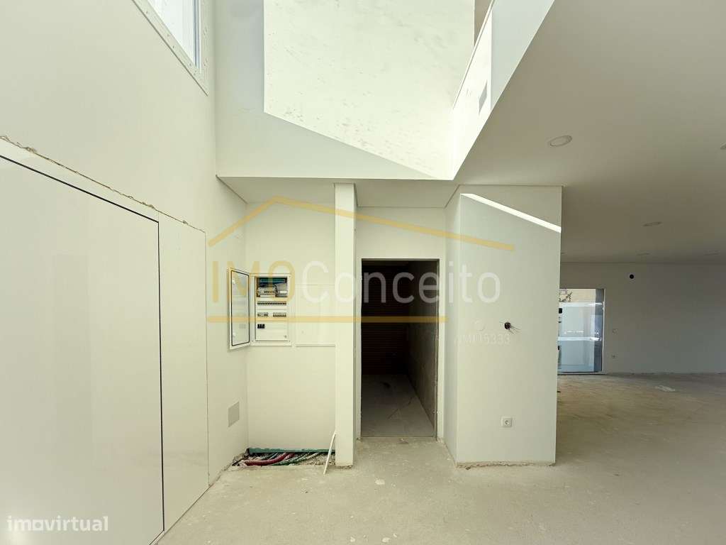 Moradia T5 Venda Entroncamento-10