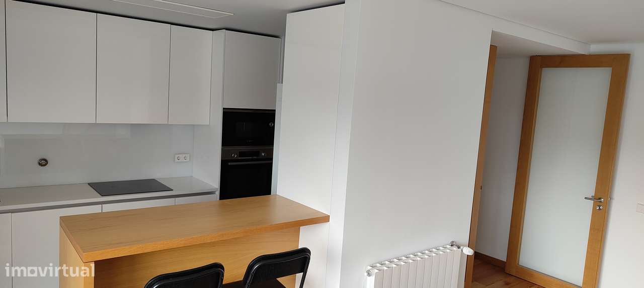 Apartamento T1 zona Prelada - Grande imagem: 2/8