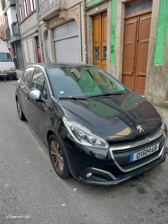 Peugeot 208 1.2 PureTech Style - 6