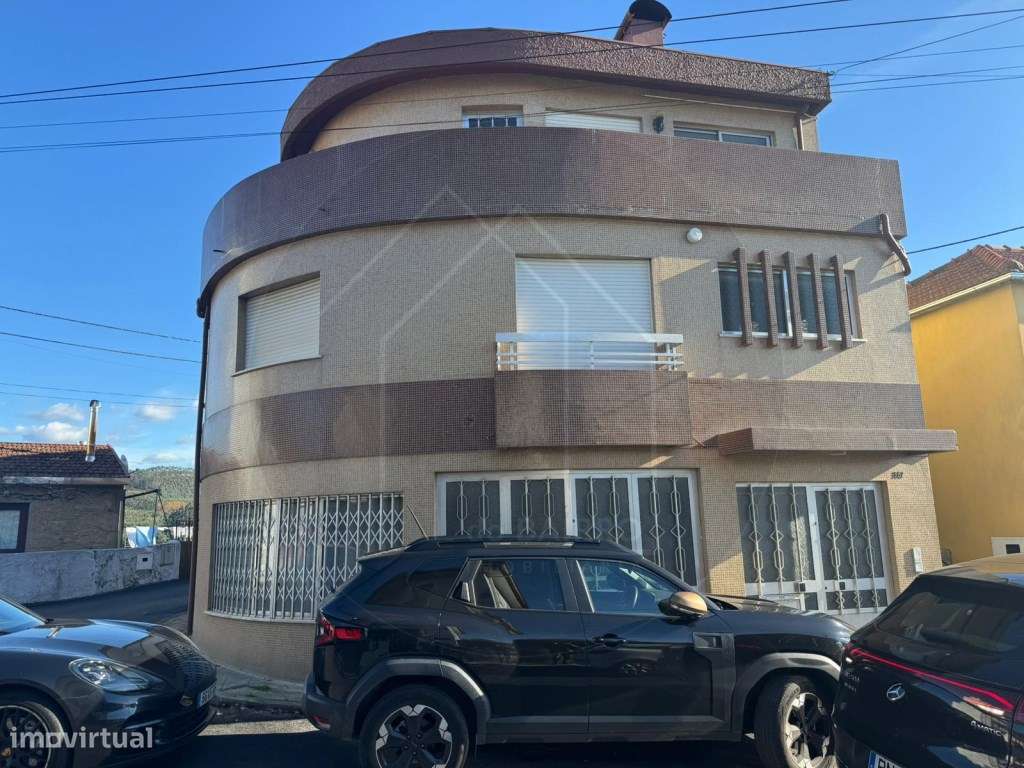 Apartamento T3 com 150m², Varanda e Excelente Exposição Solar - Oli...-17