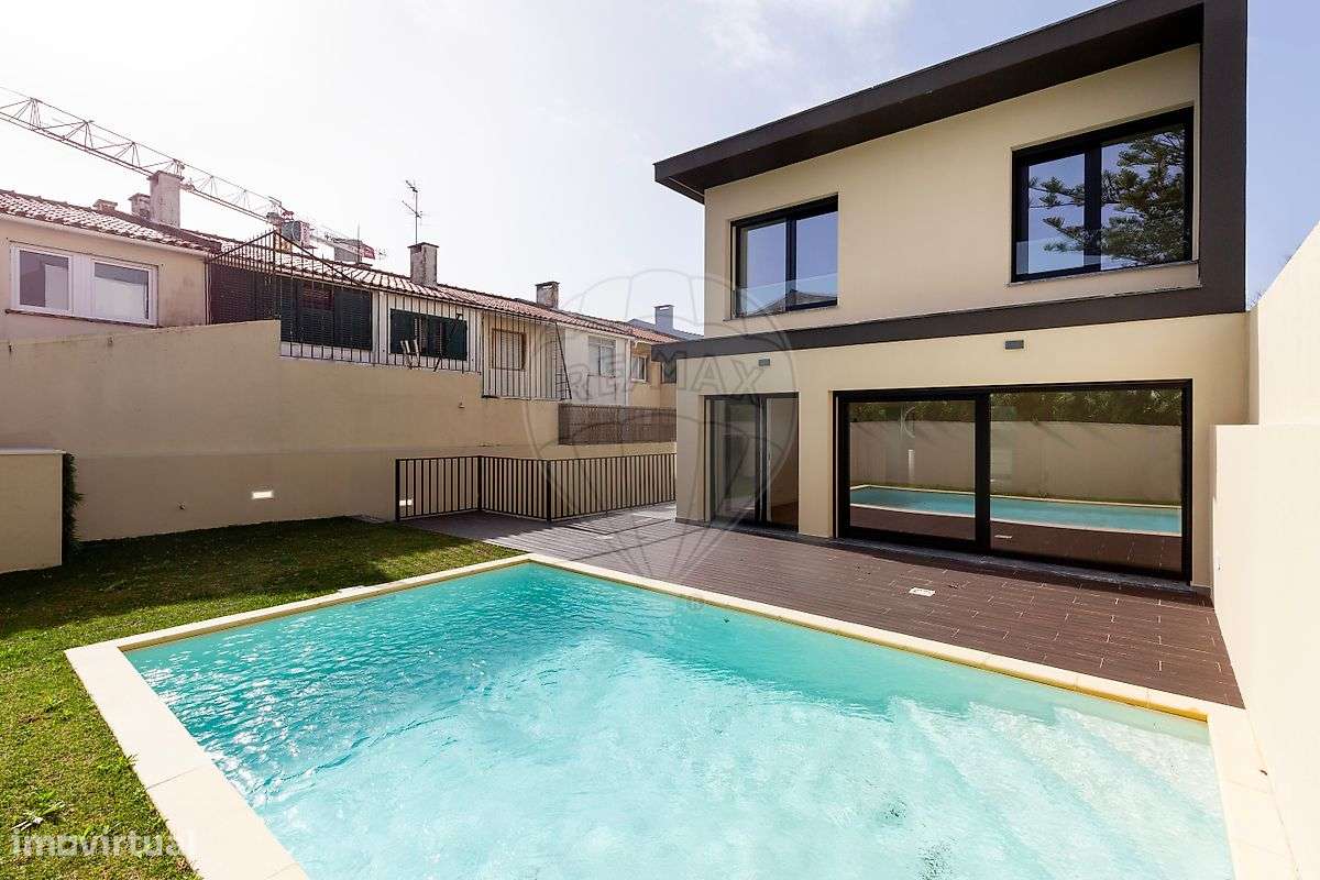 Moradia T4 para venda-5
