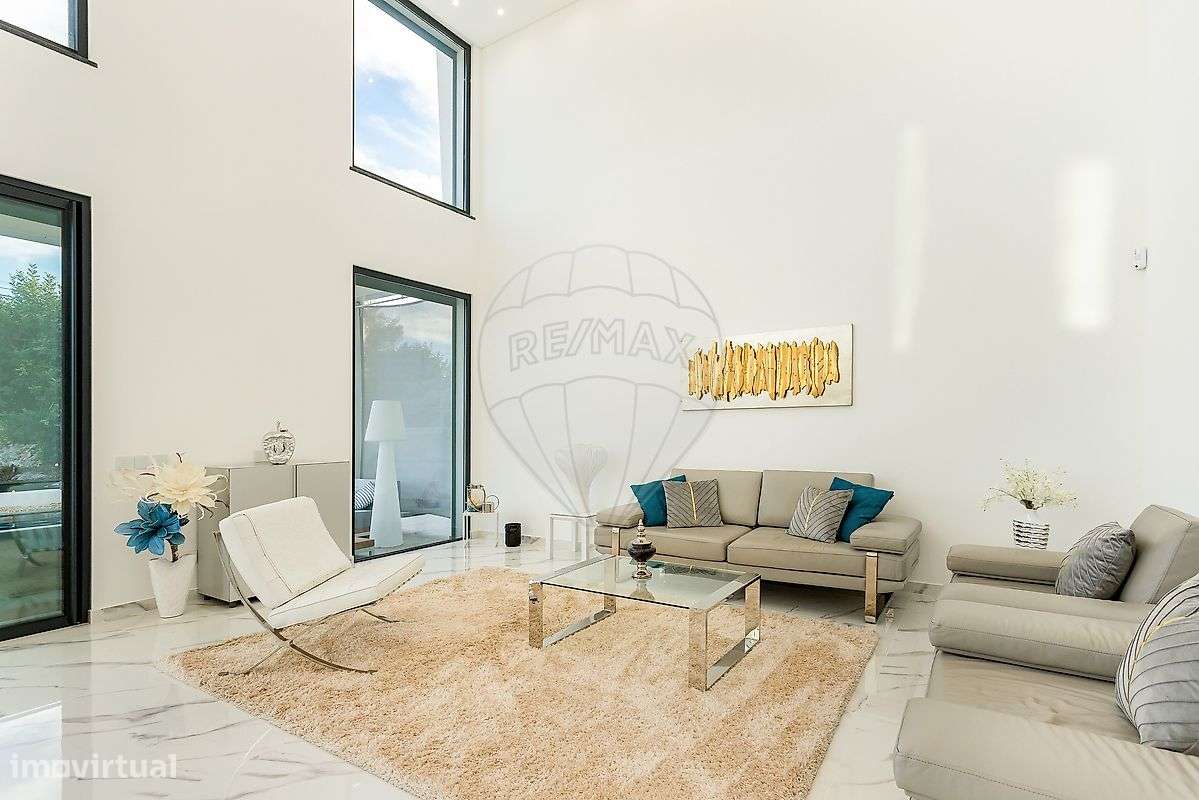 Moradia T4 para venda-2