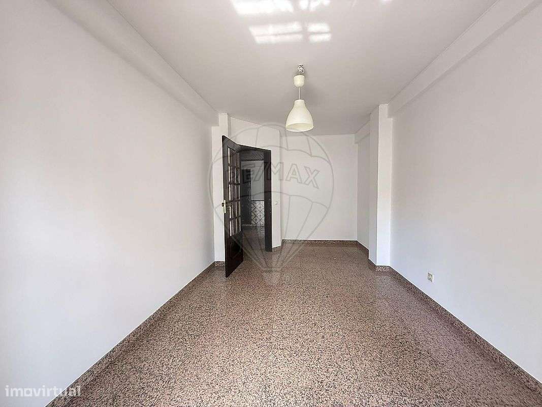 Apartamento T4 para venda - Grande imagem: 3/8