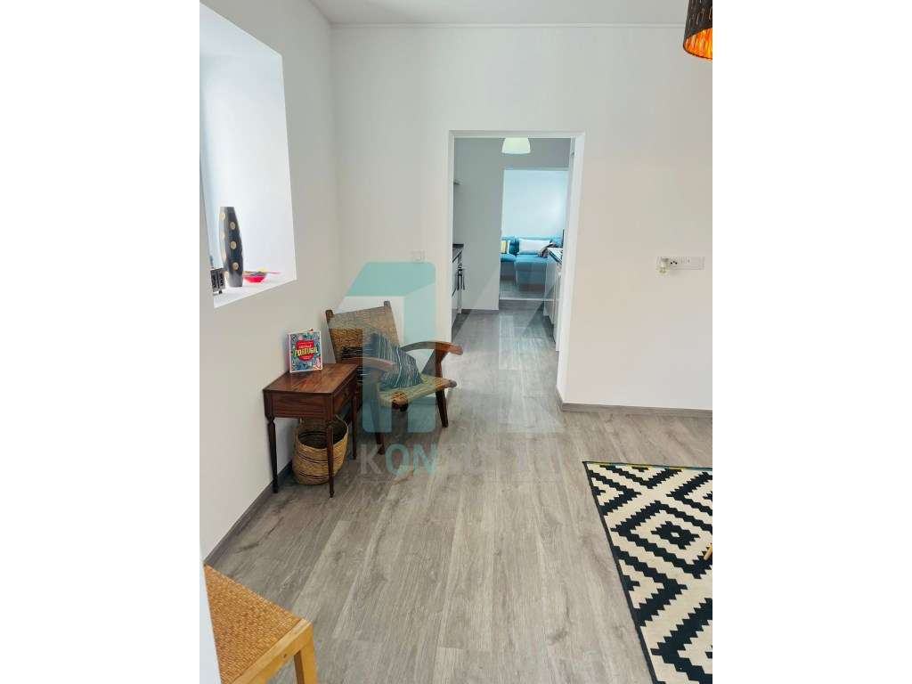 Moradia T3 + T2 em São João do Estoril - Alapraia-40