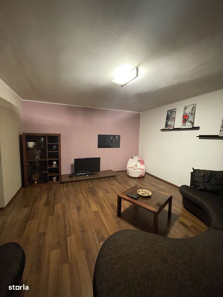 Apartament 2 camere, mobilat, Cetate-2
