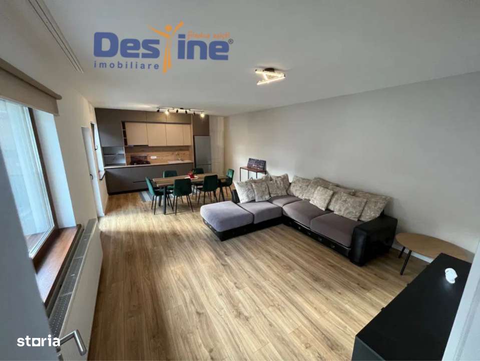 Casa cu 3 camere, recent renovata in 2024, suprafata de 100 mp, in zon - Imagine principală: 2/7