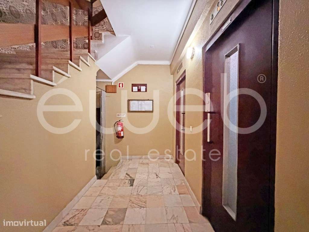 Apartamento T4, Bonfim, Setúbal-37