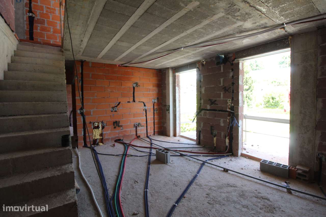 Duplex em Prédio Moderno-4