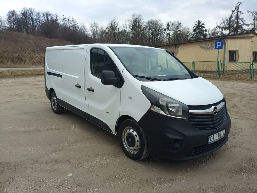 Opel Vivaro 2016