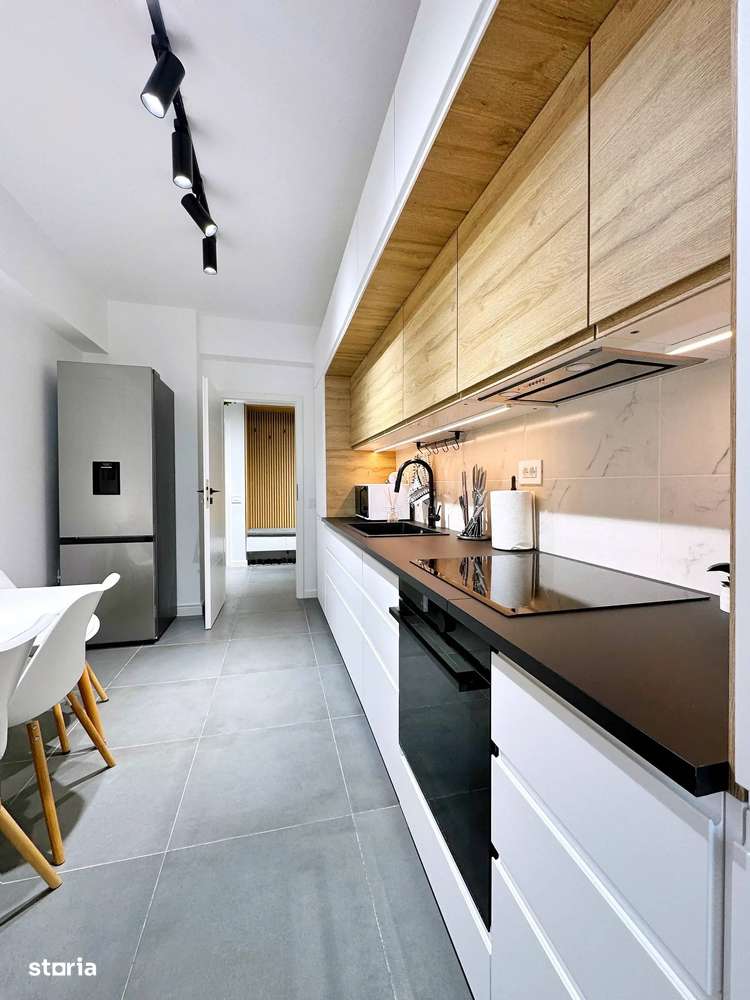 3 camere Utilat/ Mobilat/ Loc de parcare/ Etaj intermediar/ Decomandat-4