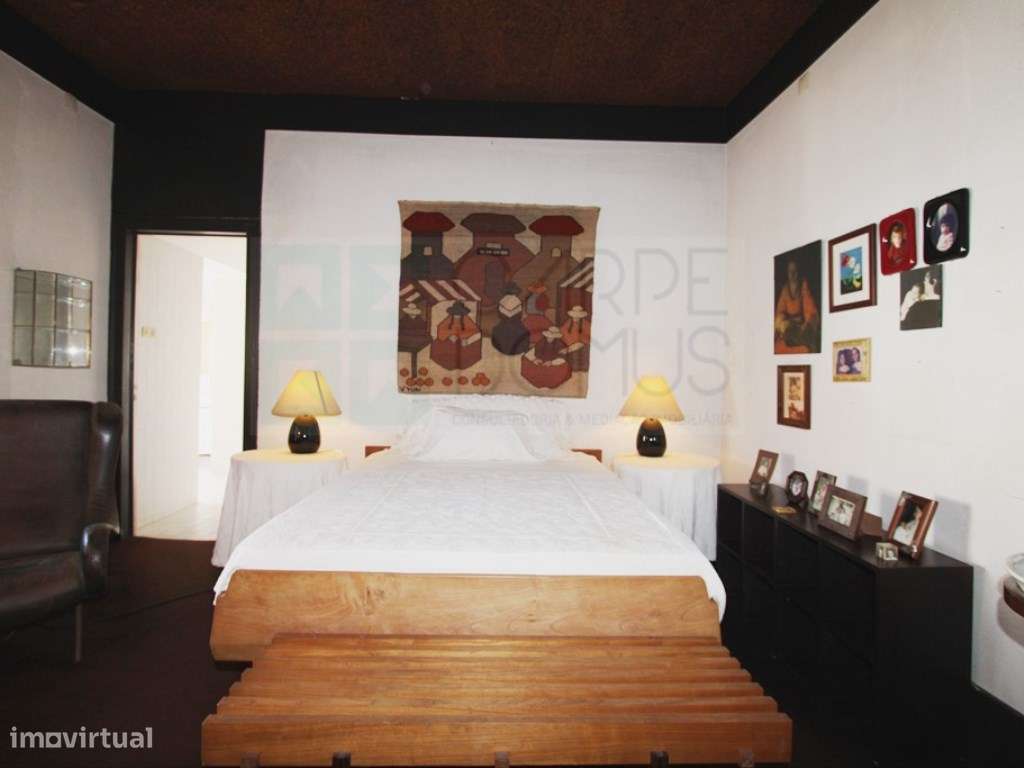 Moradia T6, lote 915m2, próxima da praia, na Parede, Cascais-22