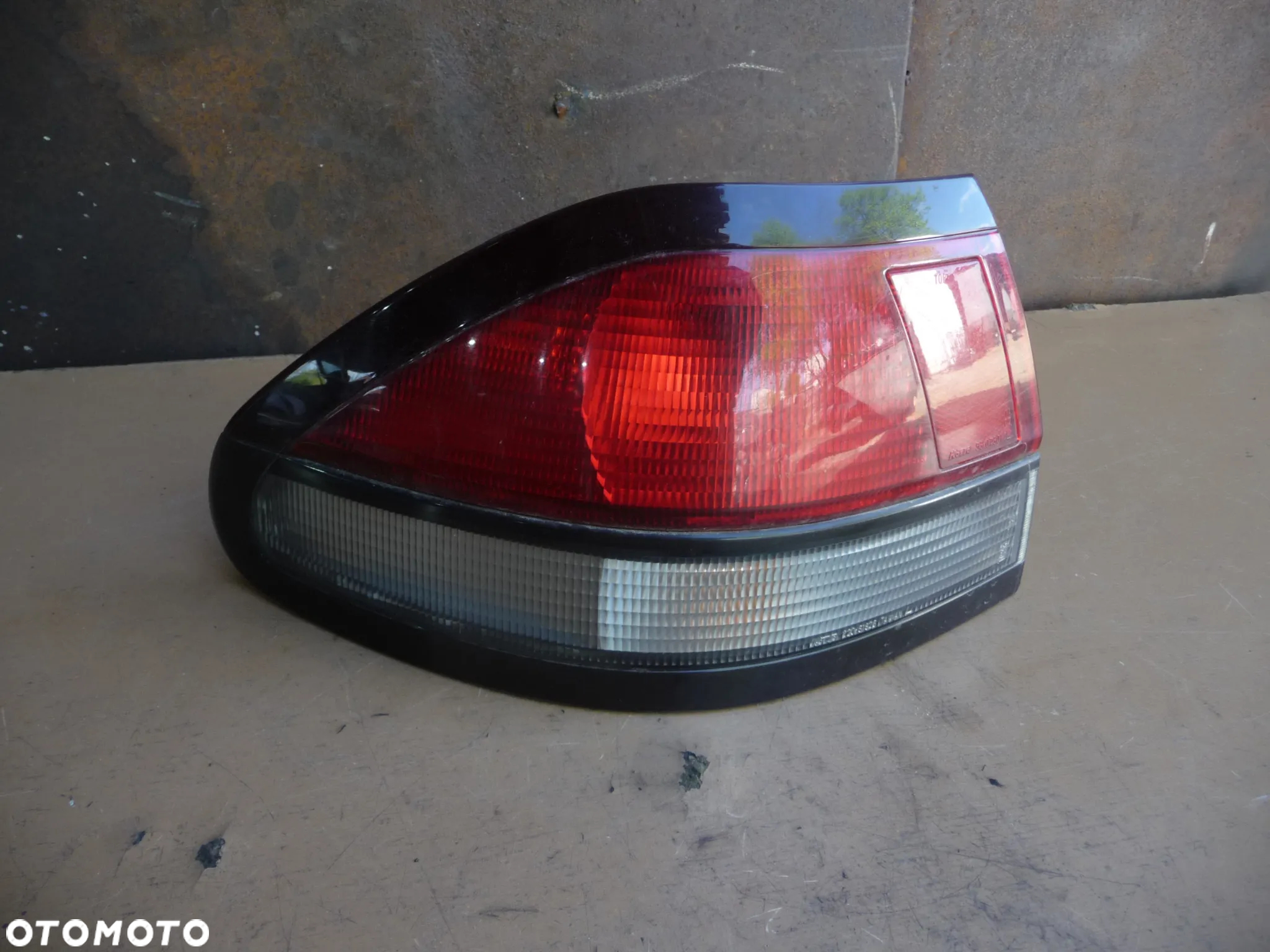 MAZDA 626 GF HB HATCHBACK PRZEDLIFT 97-00 LAMPA LEWY PRAWY TYŁ TYLNA LEWA PRAWA - 19