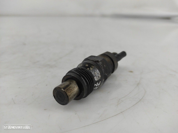 Injector Citroen Xsara (N1) - 4