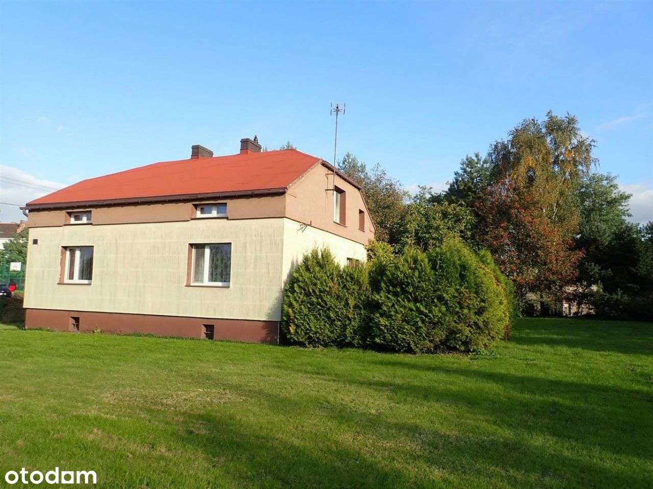 Sprzedam Dom Rybnik Niedobczyce Ocieplony 2 Garaże 1899m2 5 pokoi-3