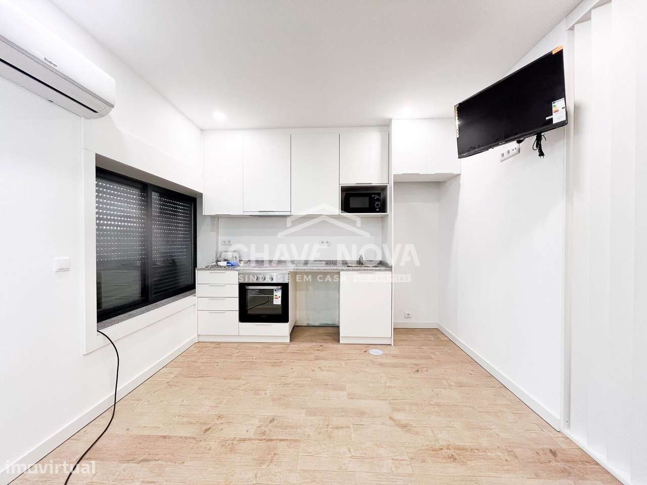 Apartamento T1 Remodelado /Equipado – Centro de Gaia (Jardim do Morro) - Grande imagem: 2/24