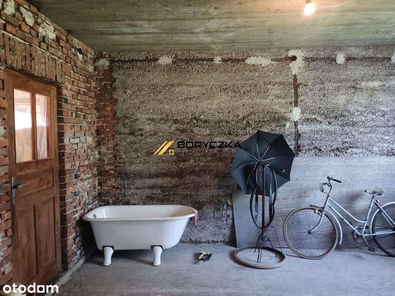 Dom Wał-Ruda, z własnym lasem; 0,68 ha.-3