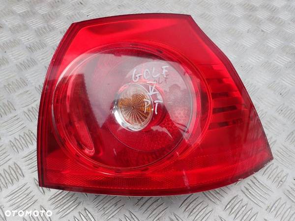 LAMPA PRAWY TYŁ VW GOLF V HB RADOM - 1