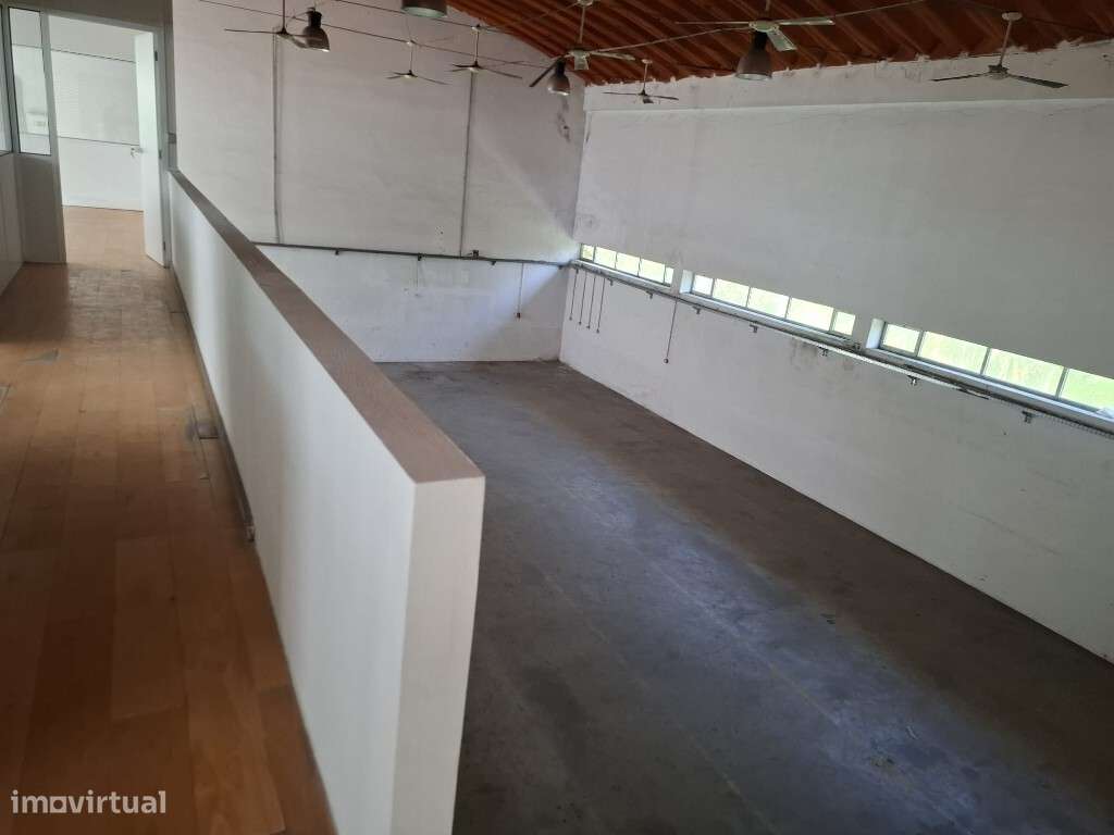 Pavilhão Industrial - Azurém-6