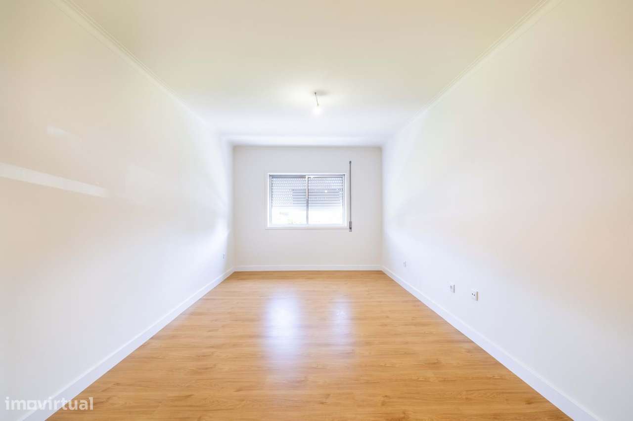 Apartamento T3 | Canelas | Sul/Poente | Box | Renovado - Grande imagem: 2/21