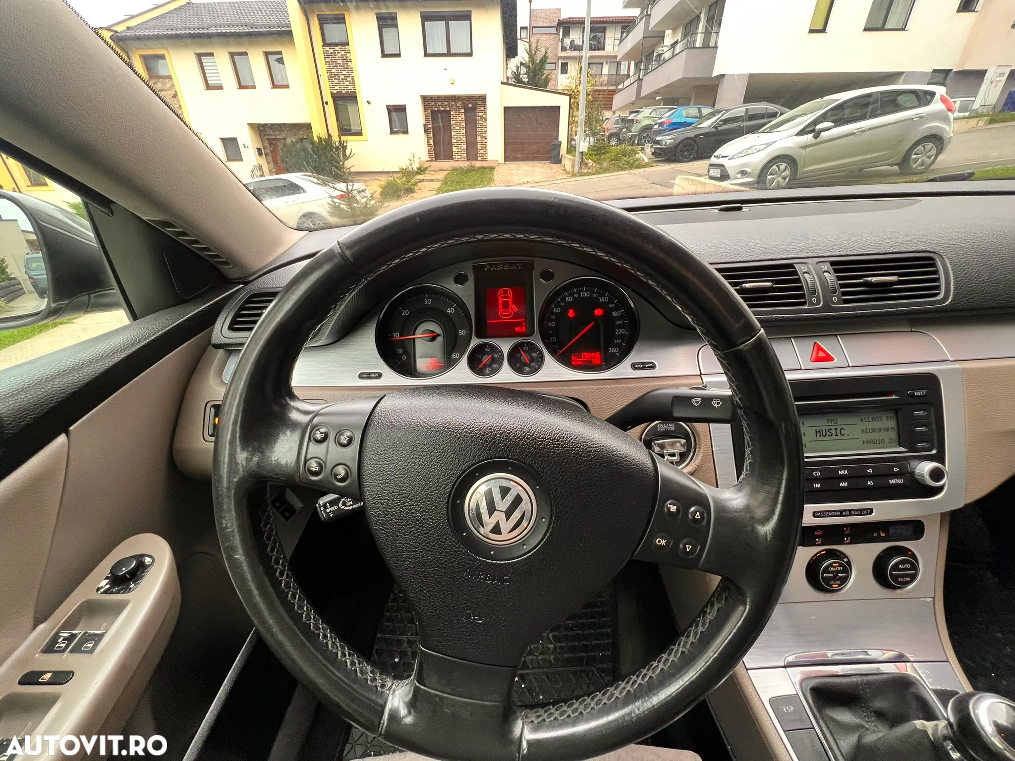 Volkswagen Passat 2.0TDI Highline DPF 4Motion - 4