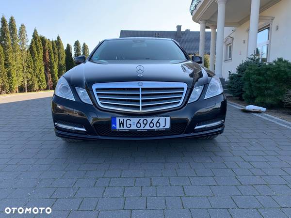 Mercedes-Benz Klasa E 220 CDI BlueEff - 4