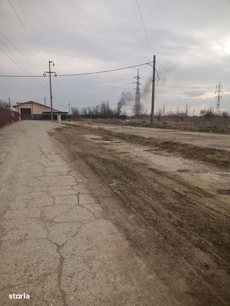 Teren zonă industrială Ișalnița - Imagine principală: 3/8